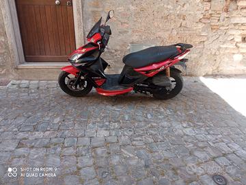 Kymco super 8 50 cc 4 Tempi  Leggi descrizione 