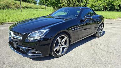 Mercedes-Benz SLC 180 AMG Line auto