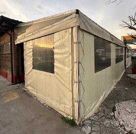 Tettoia con copertura in pvc