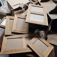 Cornici in legno spazzolato