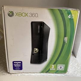 XBOX 360 4GB + volante + HD esterno
