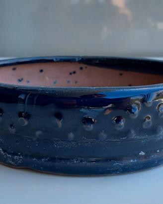 Vaso bonsai gres smaltato blu con borchie 