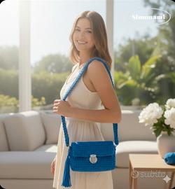 Borse fatte a mano all'uncinetto in cordino 