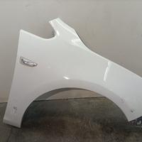 PARAFANGO ANTERIORE DESTRO OPEL Astra J 13390003 A