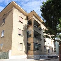 4 LOCALI A FERMO