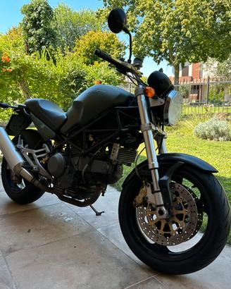 Ducati monster 900 dark i.e.