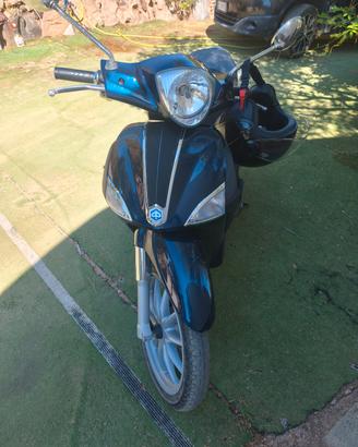 piaggio liberty 150 cc 5000 km valuto permuta 