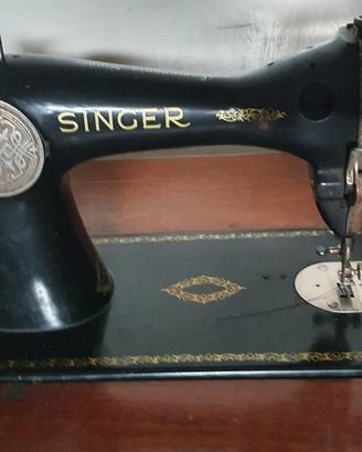 Macchina da cucire Singer originale d’epoca