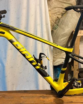 Mtb in carbonio Giant