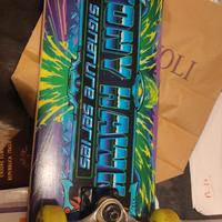 skateboard Tony Hawk signature