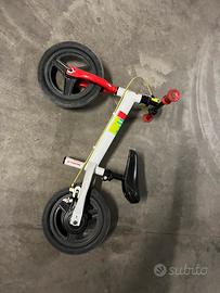 Bicicletta senza pedali