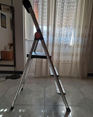 Dekorstep Sgabello con piattaforma in plastica