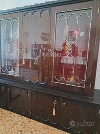 Vetrina +100 pezzi assortiti 