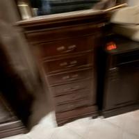 Vari mobili per casa o negozio