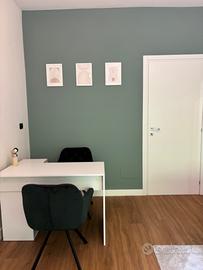 Stanza a professionisti medico-sanitari-olistici