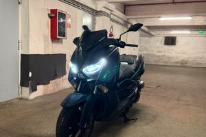 Yamaha Xmax 125 Iron Max