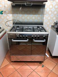 Cucina a gas  5 fuochi