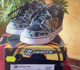 Scarpe Heelys con rotelle
