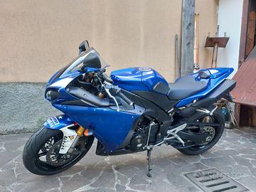 Yamaha R1 2009