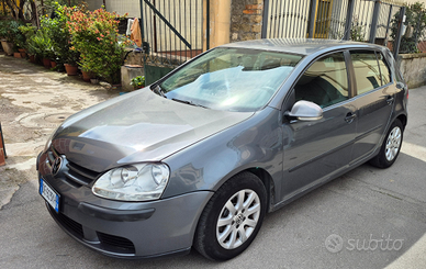 Volkwagen golf 5° serie anno 2007 1.6 102cv Gpl