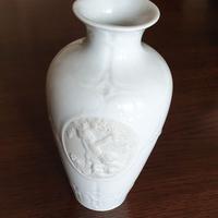 VASO CERAMICA BIANCA AMORETTEN TETTAU ANTIQUARIAT
