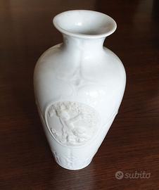 VASO CERAMICA BIANCA AMORETTEN TETTAU ANTIQUARIAT