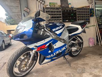 Gsxr 750