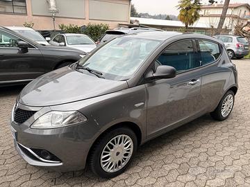 Lancia Ypsilon 1.2 69 CV 5 porte Gold*EURO6*NEOPAT