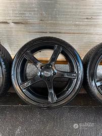Cerchi 18" per BMW + gomme all season