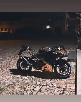 Kawasaki Ninja 400 