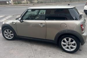 Mini Cooper 1.6