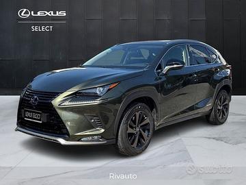 Lexus NX Hybrid Premium 4WD