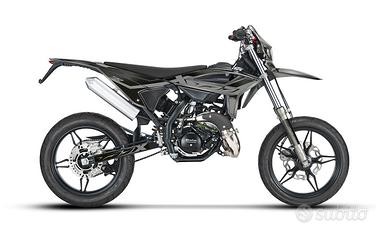 Motard 2t. Beta RR 50 X black edition