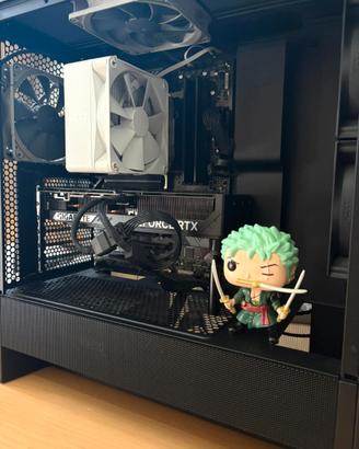 PC GAMING RTX 5070 RYZEN 78000X3D 32GB RAM