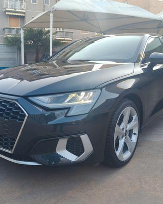 Audi A3 Sedan 35 TDI S tronic Business Advanced