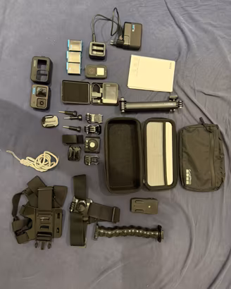 Gopro Hero 10 Black + Tantissimi accessori