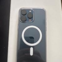 iPhone 15 pro max 256gb sbloccato/non va la SIM