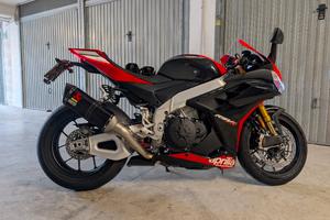 Aprilia Rsv4 1100 Factory sbk09 serie limitata 