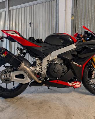 Aprilia Rsv4 1100 Factory sbk09 serie limitata 