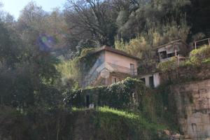 CASA INDIPENDENTE A CHIAVARI