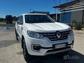 Renault Alaskan tdi 2.2