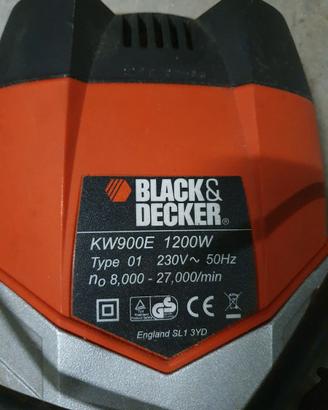 Fresatrice Black & Decker KW900E