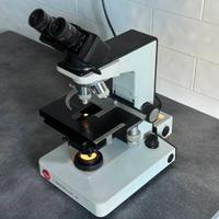 Microscopio professionale LEITZ