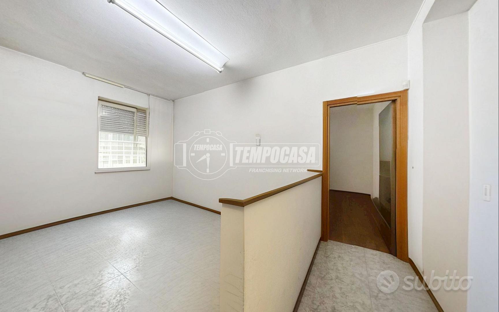 Appartamento – Milano, La Fontana, Municipio 9 - Altro
