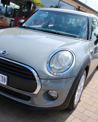 Mini 1.5 Cooper D 5 porte