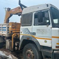 Autocarro IVECO 190.36 ribaltabile trilaterale con