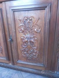 Credenza e buffet  in legno di noce