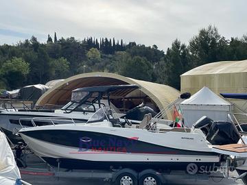 Quicksilver 755 Sundeck (2 Posti Letto) - In