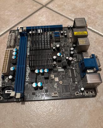 Scheda madre con cpu