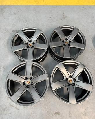 4 Cerchi in Lega Originali Porsche Macan da 21 Pol
